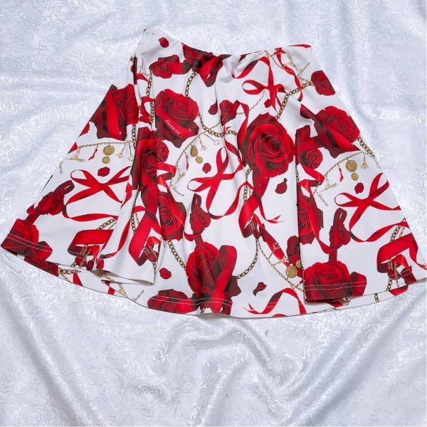 DaTuRa ローズ柄 ミニスカート 【タンス整理品】ミニスカ 拍卖