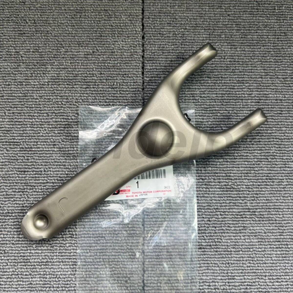 【新品】トヨタ AW11 MR2 純正 クラッチレリーズフォーク ASSY 4A 5A TOYOTA Clutch release fork sub ASSY拍卖
