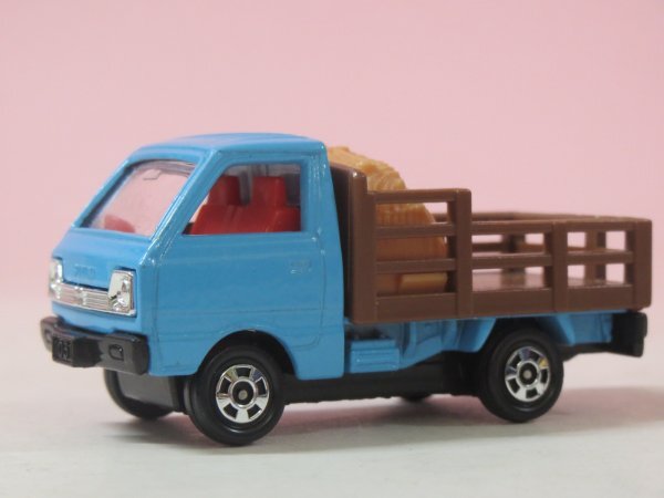 70604■トミカ39-3-9 キャリィ家畜運搬車 こげ茶荷台 日本製拍卖