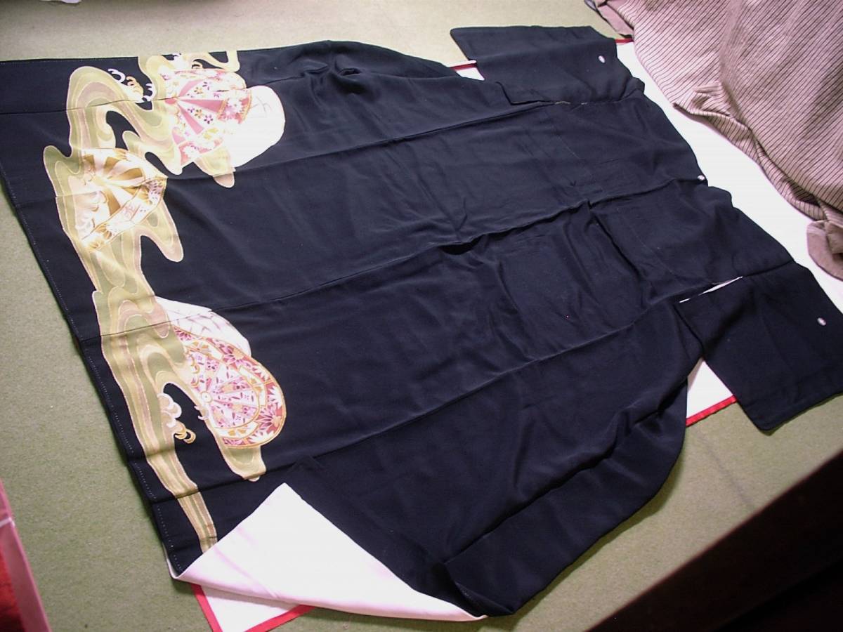 dd■●留★正絹・黒留袖・着物【流水・車模様(二重丸に花菱紋)】身丈154cm。拍卖