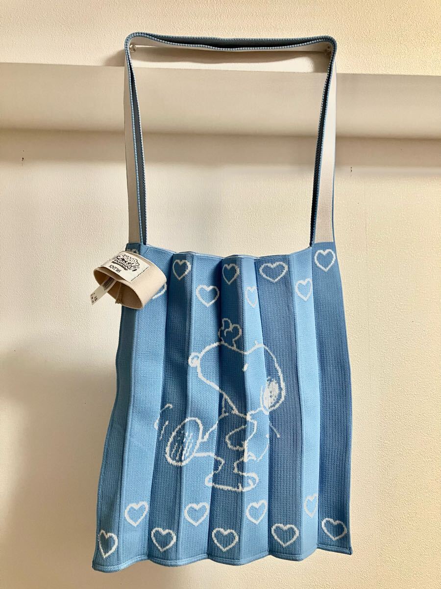 新品 限定 4950円 SNOOPY ニット バック 水色 ブルー 銀座三越 ショルダーバック ニットバック エコバッグ ニットバック GINZA スヌーピー拍卖