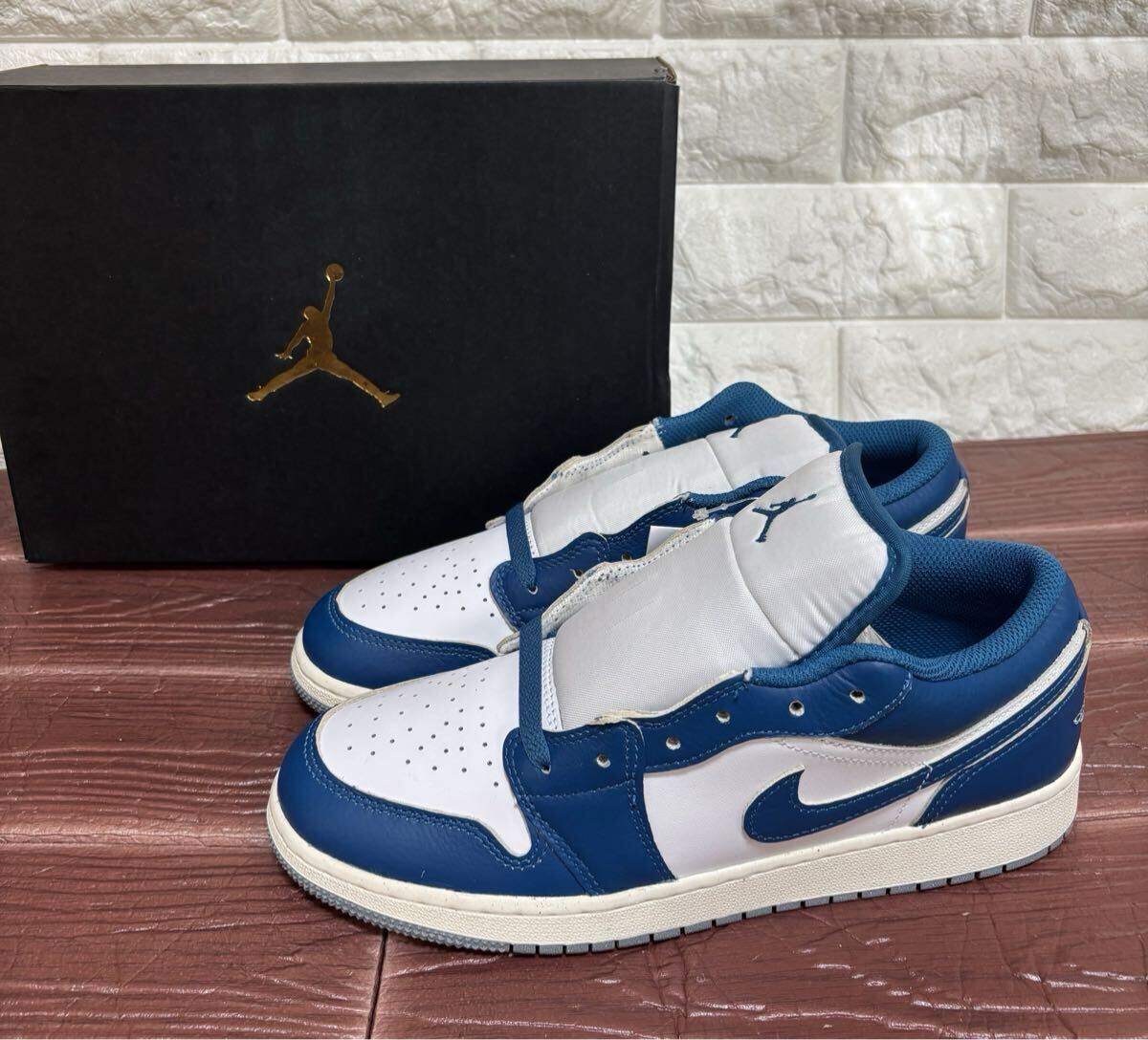 新品 定価15950円 25㎝ ナイキ NIKE AIR JORDAN 1 LOW SE (GS) エアジョーダン1 ロー SE GS インダストリアルブルー拍卖