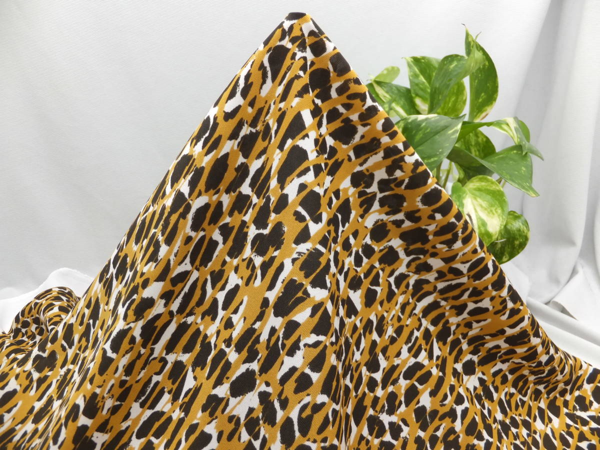 新入荷!掘り出し品!高級ブランド トーベル オリジナル!なかなか手に入らない!上質ポリエステル100%!ソフトツイル!110cm巾×2.5m拍卖