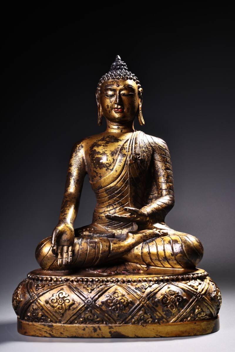 旧蔵 明 永樂年製 純銅 全銅泥金 釈迦牟尼仏 仏像1体 奉納されていた 供養品 銅製品 極細工 中国古玩 古美術 骨董品 203-11拍卖