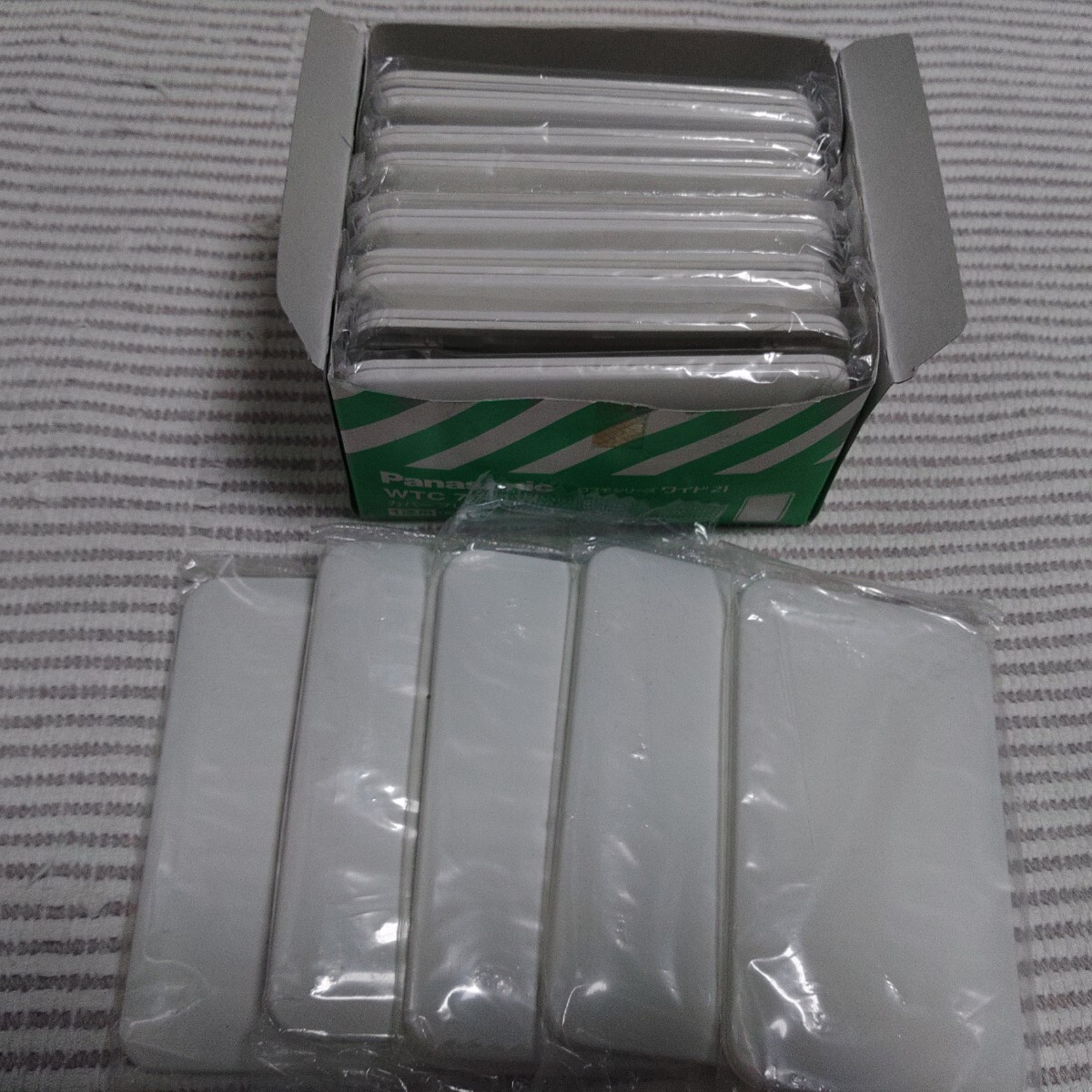 松下 コスモワイド WTC7091W ラウンド1連カバープレート 新古 15個 ゆうパック60サイズ拍卖