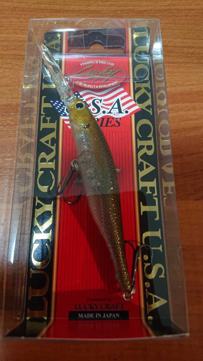 ラッキークラフト ライトニングステイシー90SP【新品未使用】フレーク×2ゴールデンセクシーミノー拍卖