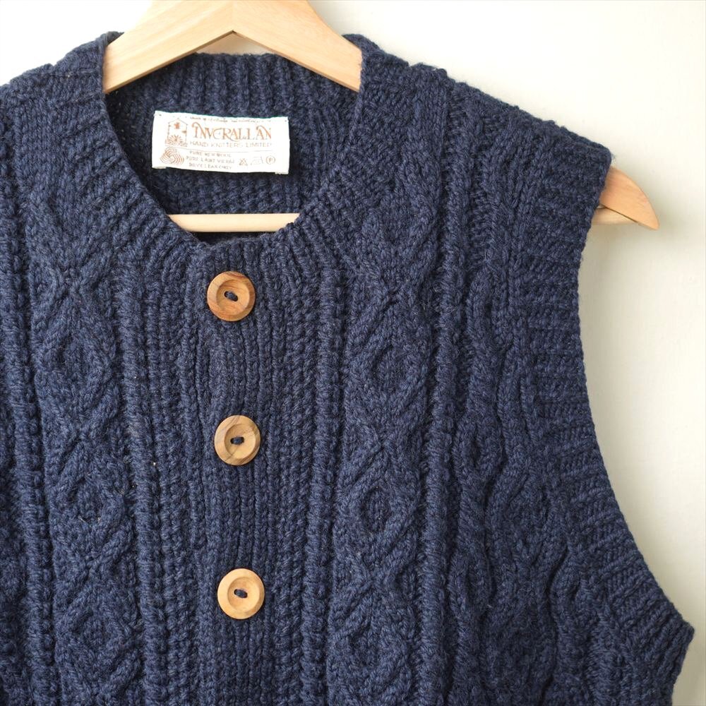 INVERALLAN インバーアラン ケーブル編み ローゲージ ニットベスト ネイビー スコットランド製拍卖