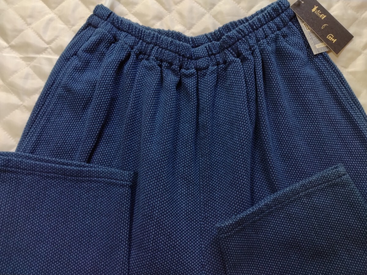 岡山 井原 日本製 藍の里 インディゴ刺し子パンツ Mサイズ 最高級 和装 和服 甚平 法衣 袈裟 装束 威儀 職人 仏教 仏具 作務衣拍卖