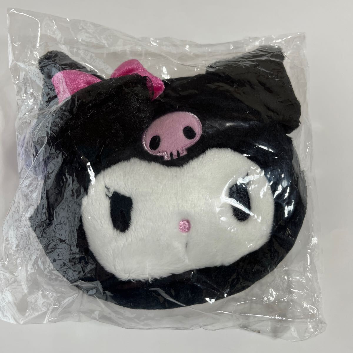 サンリオ クロミ ダイカット フェイス ボアポーチ 拍卖