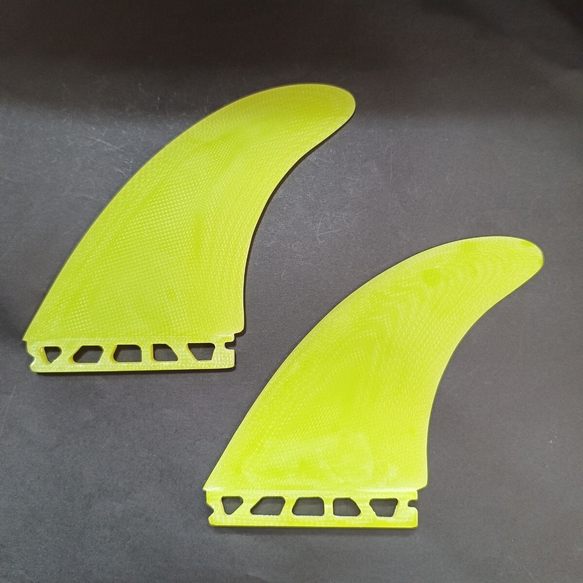 フューチャーフィン対応 ツインフィン TYLER WARREN TWIN系 キャプテンフィン系 ファイバーグラス製 ノーブランド フィン拍卖