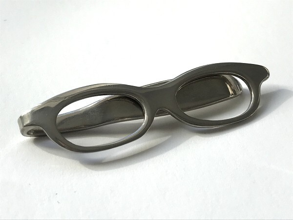 中古 ネクタイピン タイピン メガネ 眼鏡 銀 シルバー ブローチ クリップ ハットピン ストールクリップ ペーパークリップ マネークリップ拍卖