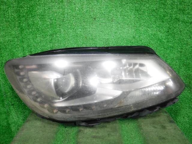 フォルクスワーゲン VW ゴルフトゥーラン DBA-1TCAV 右ヘッドランプASSY CAV拍卖