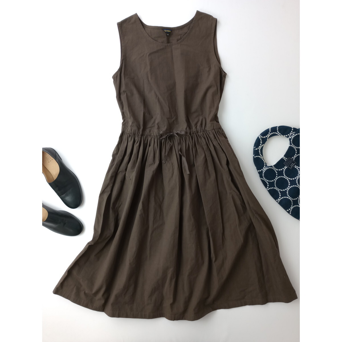 Le minor ルミノア ノースリーブ ロング ワンピース ダークブラウン 38拍卖