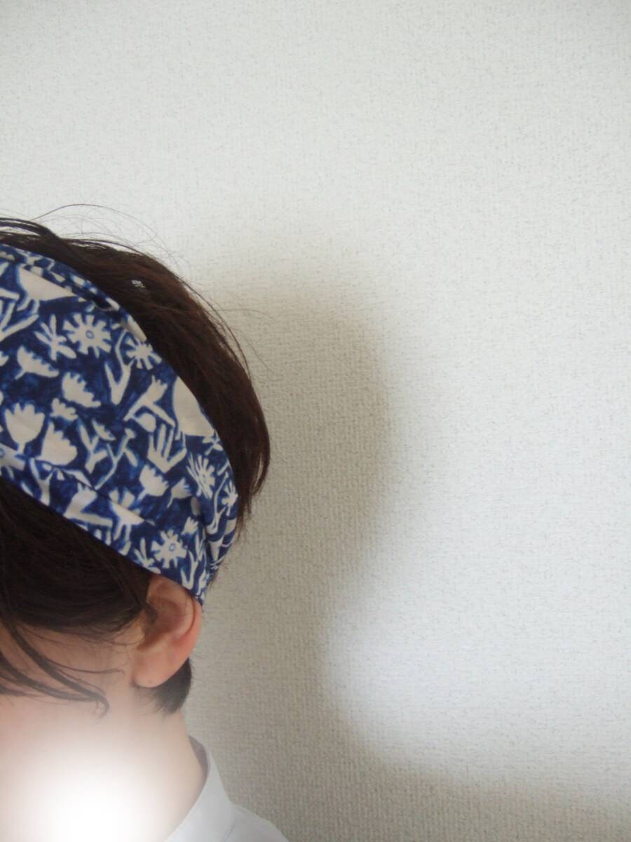 ★即決★ハンドメイド ブルーがきれいな水彩風鳥 綿ローン薄手コットンのゆるターバン**ヘアバンド 花粉症の髪よけにも拍卖