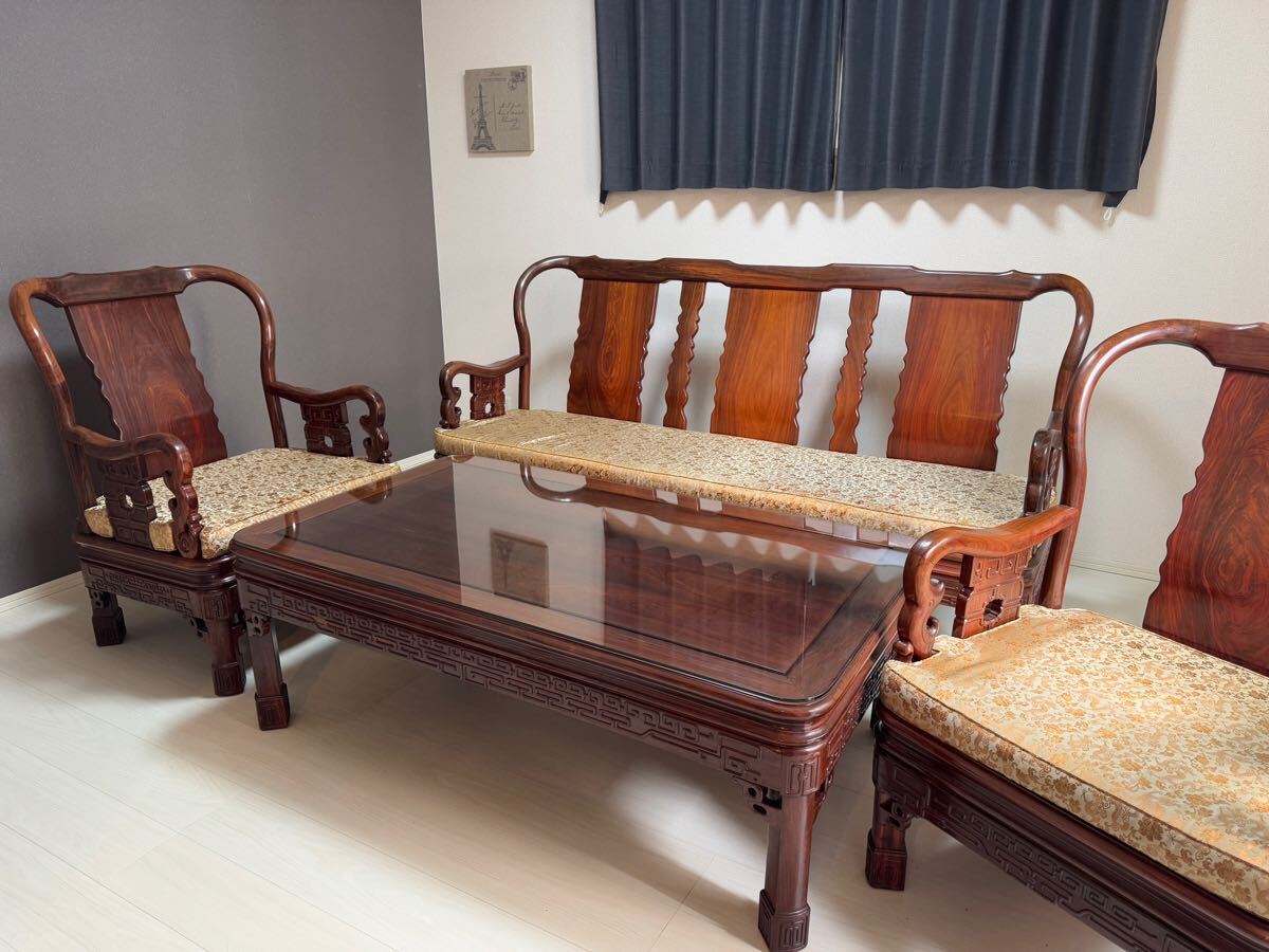 豪華絢爛!中国高級家具 総花梨 最高級応接セット 約300万円 3人掛1脚+1人掛2脚+テーブル 唐木家具 手彫り装飾 ローズウッド拍卖