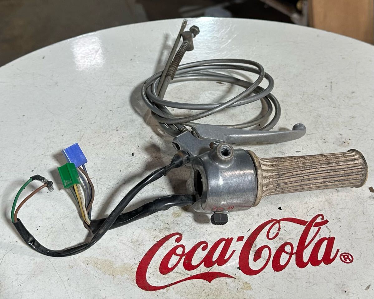 YAMAHA/ヤマハ 2T4 PASSOLA/パッソーラ 純正 スロットルホルダー バンドルスイッチ 右 アクセル/ブレーキ/ワイヤー/グリップ/当時物拍卖