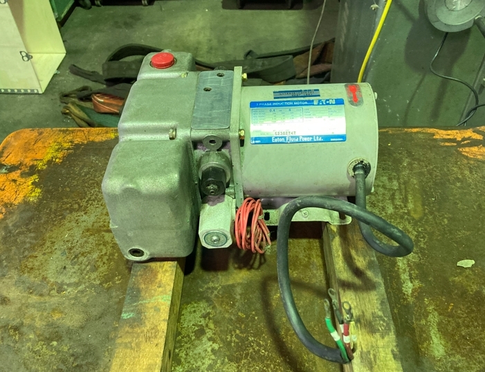 イートン インダクションモータ IKCタイプ 200/220V 0.4kW/4P 引取可能拍卖