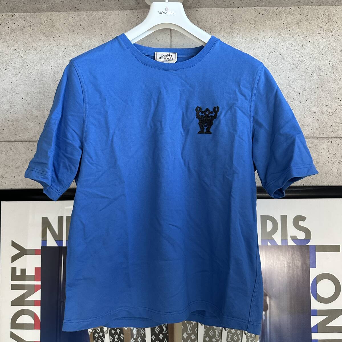 【即決/即納】!!美品!!HERMES エルメス ロボットレザーパッチ メンズ ブルー Tシャツ サイズM 国内正規品 ジャポン品拍卖