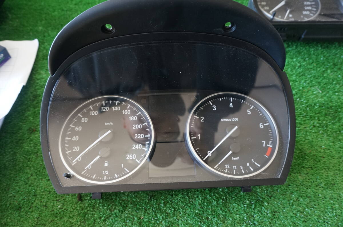 u203 中古 BMW PG20 E90 320i 3シリーズ 平成23年6月 スピードメーター 9187342-01 683 220 049 14369510 拍卖