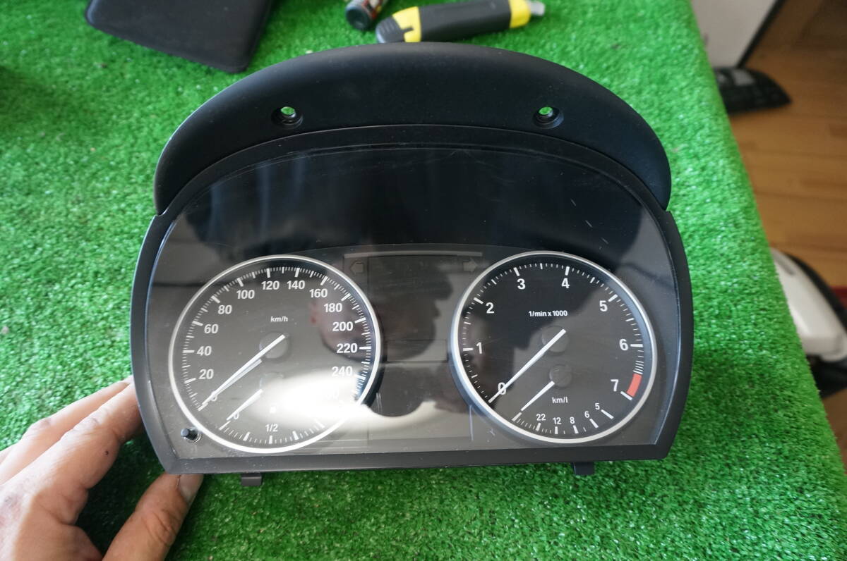 U222 BMW X1 DBA-VM20 スピードメーター 300 9283809-04 9 283 809 04 2259454 11拍卖