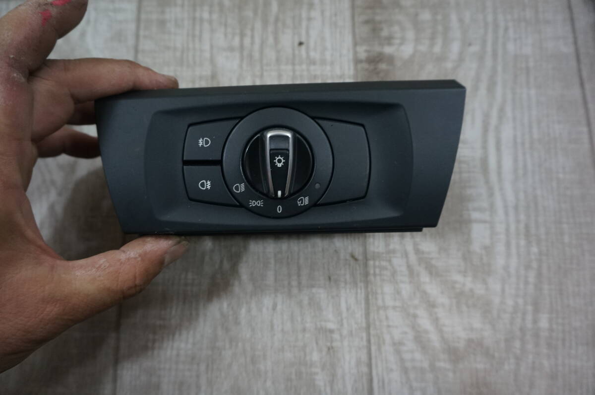 B118 BMW 3シリーズ ABA-VA20 コンビネーションスイッチ 拍卖