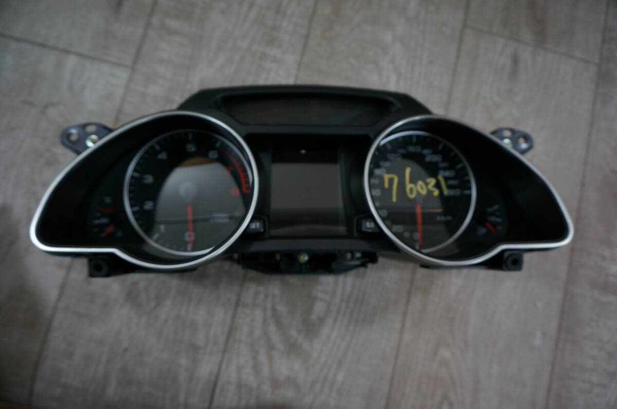 B191 アウディ A5 Sライン(8TCDNL) 純正 破損無 取付OK 動作保証 スピードメーター タコメーター 76031 km 8T0 920 931 L拍卖