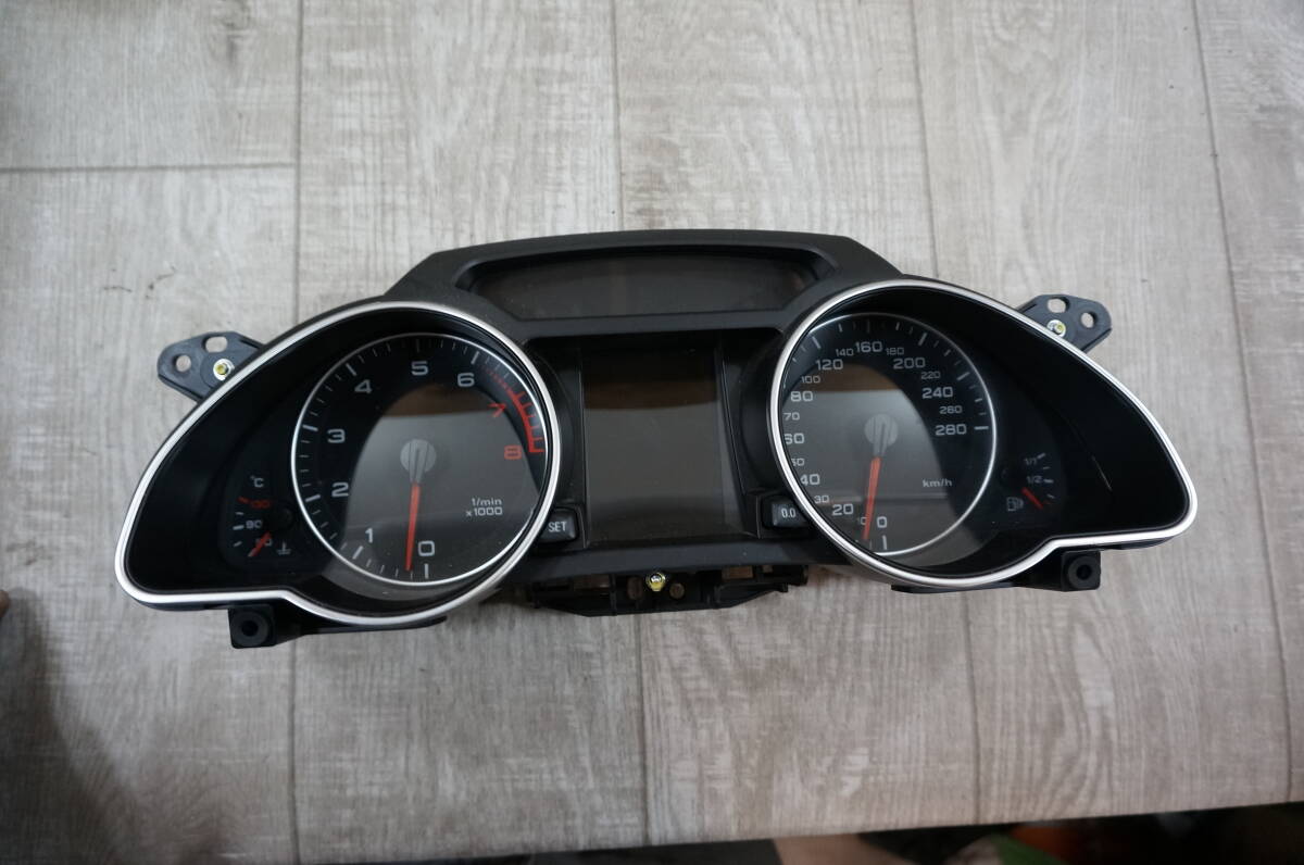 B197 アウディ A5 Sライン(8TCDNL) 純正 破損無 取付OK 動作保証 スピードメーター タコメーター 8T0 920 931 L拍卖