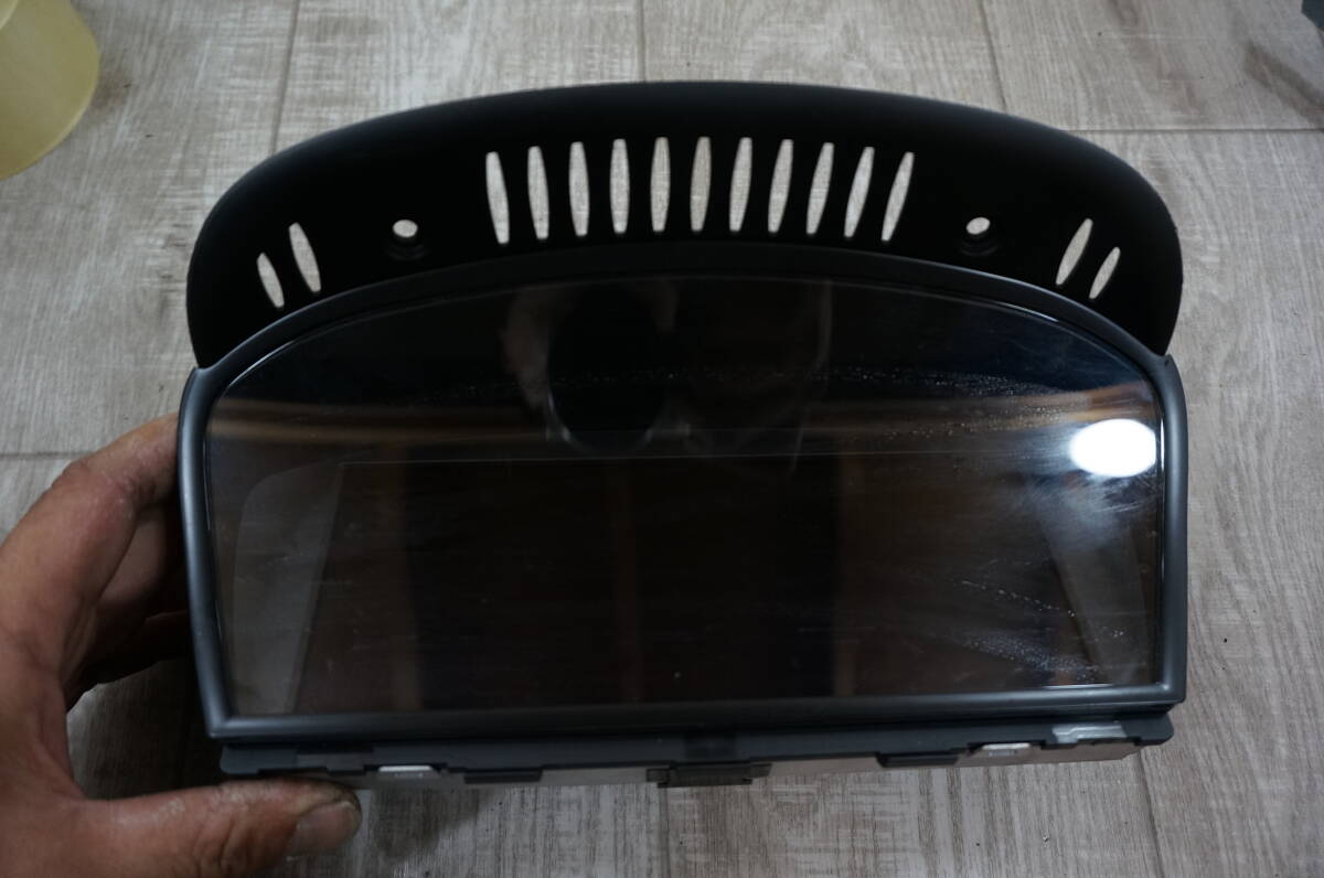 B202 BMW E90 E91 320i 325i 等 後期 LCI ナビ TV 純正 モニター 品番 9193745 65 82 9 193 745 AL90303シリーズ E90 325i VB25拍卖