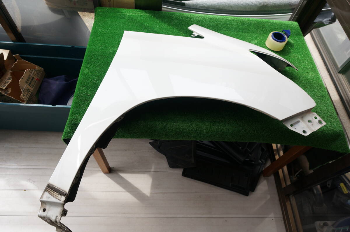 7031502 ヴェルファイア 20系 フロント (右 ) フェンダー 純正 ホワイト ANH20W ANH25W GGH20W GGH25W。。。6024拍卖