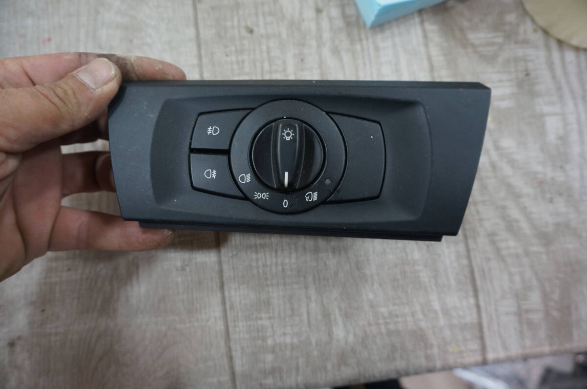 Z006 BMW X1 E84 VL18 等 ライト スイッチ 品番 6932796 6 932 796拍卖
