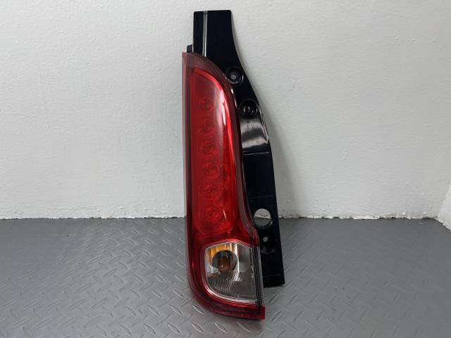 スペーシア MK32S 左 テール ランプ ライト 35670-81M01拍卖