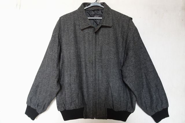 SINGACE/中綿入ブルゾン/ジャンパー/アウター/ヘリンボーン織/ツイード素材/前ジップアップ/黒/ブラック/グレー/Lサイズ(3/26R7)拍卖