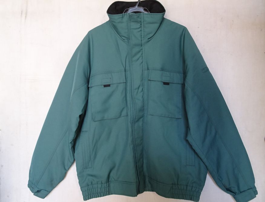 MIDORI SAFETY/ミドリ安全/中綿入ジャンパー/ブルゾン/アウター/作業服/ワークウェア/防寒/前ジップアップ/くすみ緑/3Lサイズ(3/31R7)拍卖