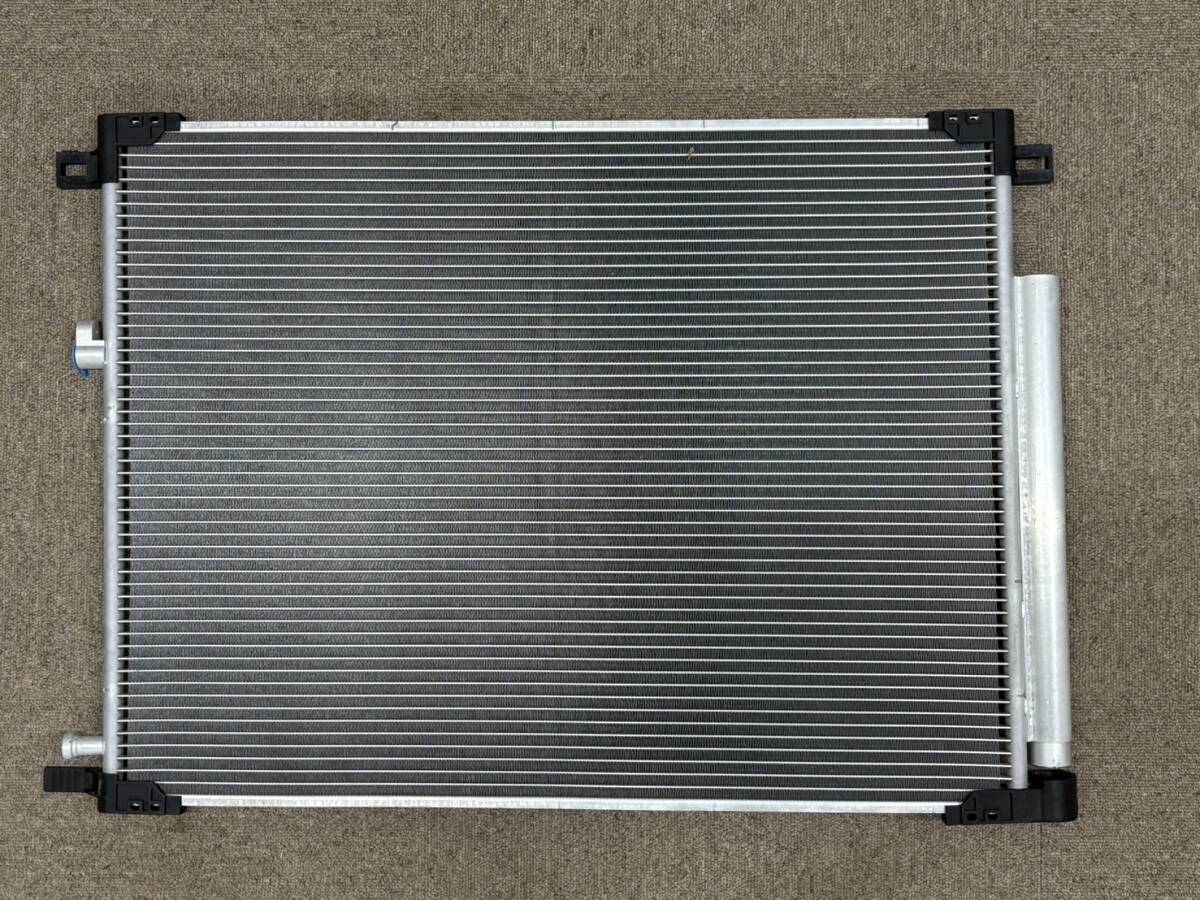 AAHH40  アルファードHV ヴェルファイアHV 社外新品 コンデンサー 80213  AAHH45拍卖