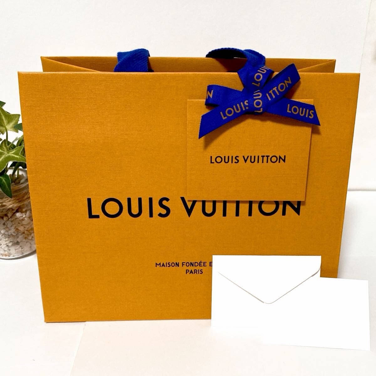 ルイヴィトン「LOUIS VUITTON」ショッパー 小物箱サイズ (4778) 正規品 付属品 ショップ袋 ブランド紙袋 22×18×11.5cm 折らずに配送拍卖