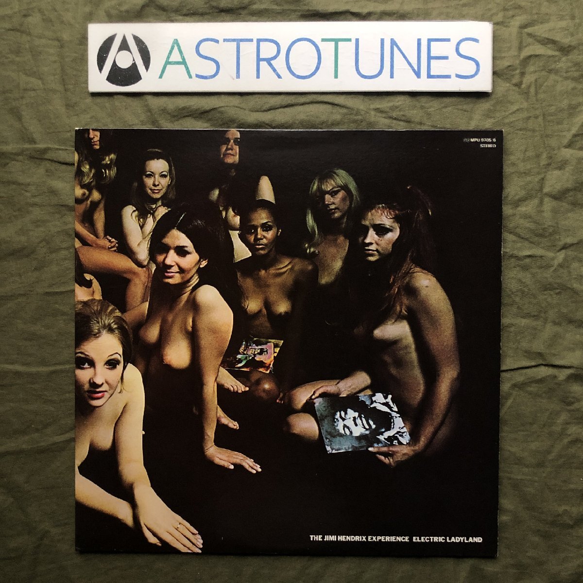傷なし美盤 美ジャケ 美品 1979年 国内盤 Jimi Hendrix 2枚組LPレコード Electric Ladyland : Brian Jones, Dave Mason, Steve Winwood拍卖