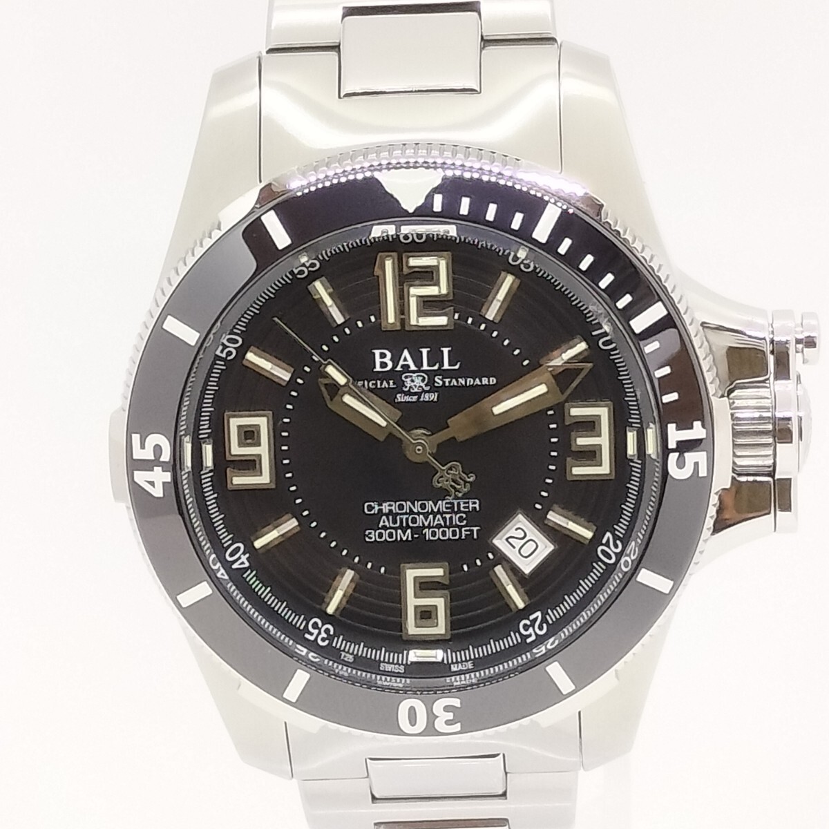 【美品】BALL WATCH ボールウォッチ DM2136A-S2CJ-BK エンジニア ハイドロカーボン セラミックXV 300m防水 箱保付きメンズ腕時計拍卖