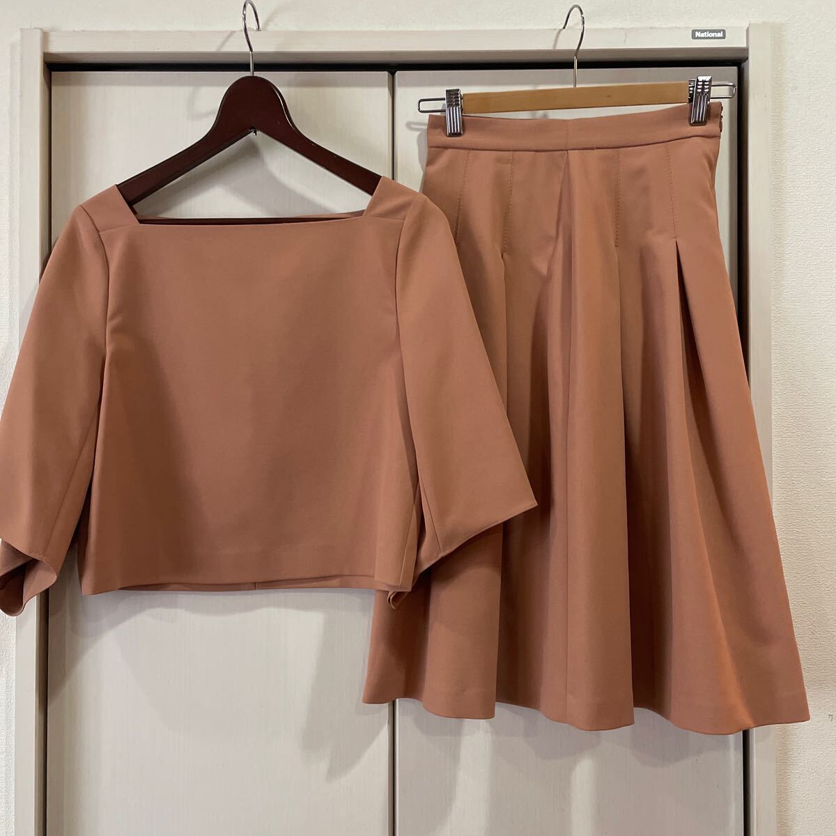 送料込み ロートレアモン Droite lautreamont アンサンブル スカートセットアップ サイズ1 ブラウン系 送料込み 拍卖