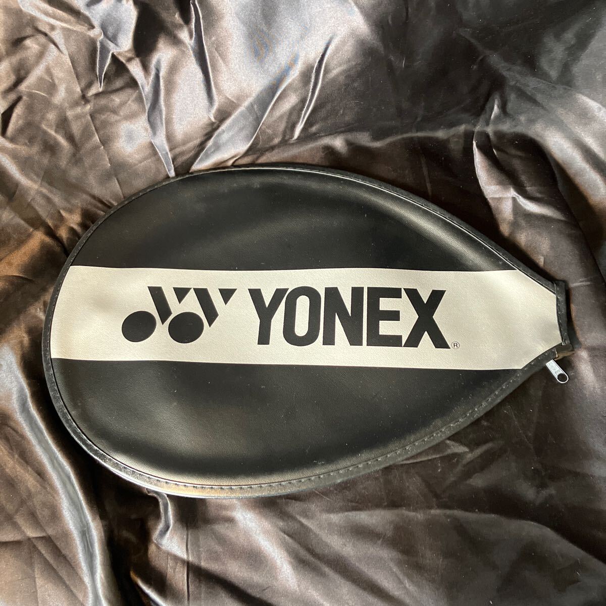 YONEX バトミントンラケットカバー ビンテージ品 ブラック×シルバー拍卖
