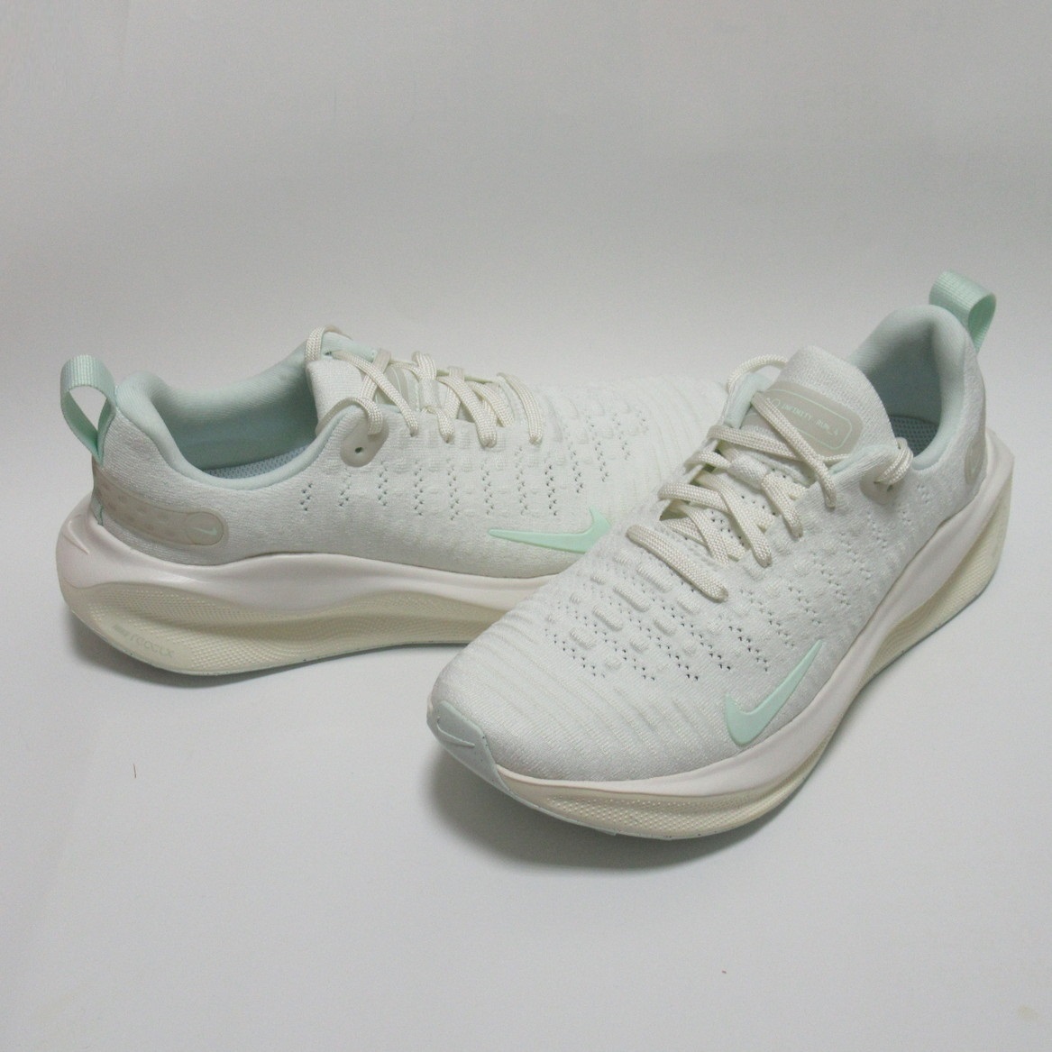 NIKE WMNS REACTX INFINITY RUN 4 ホワイト 25cm ナイキ ウィメンズリアクトX インフィニティ ラン ランニング 白 うす緑 HF4306-100拍卖