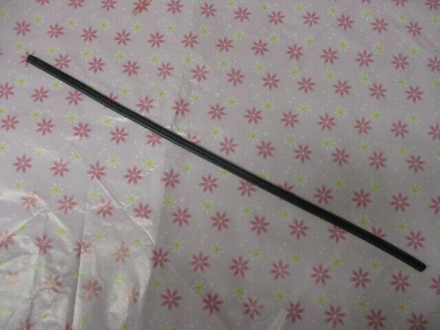 トヨタ イスト ZSP110 TOYOTA IST / グラファイトワイパーラバー ( フロント 運転席側 RH 右側 ) V98NDW601 ( 8.6mm幅 600mm ) 1本!!!+++++拍卖