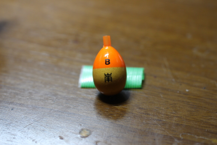 ☆ ドングリ ☆ B 峯 カン付き サイズ 22.0mm・ 41.2mm・ 6g拍卖