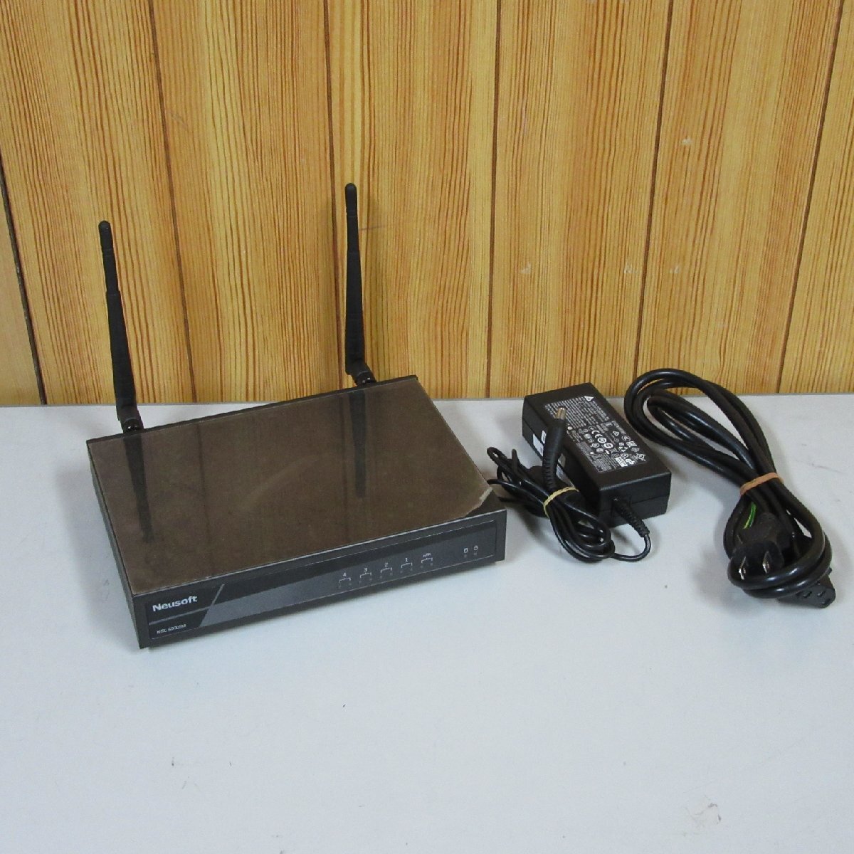 Neusoft NISG 6000Std 統合脅威管理アプライアンス AC付 保証有 YN 384拍卖