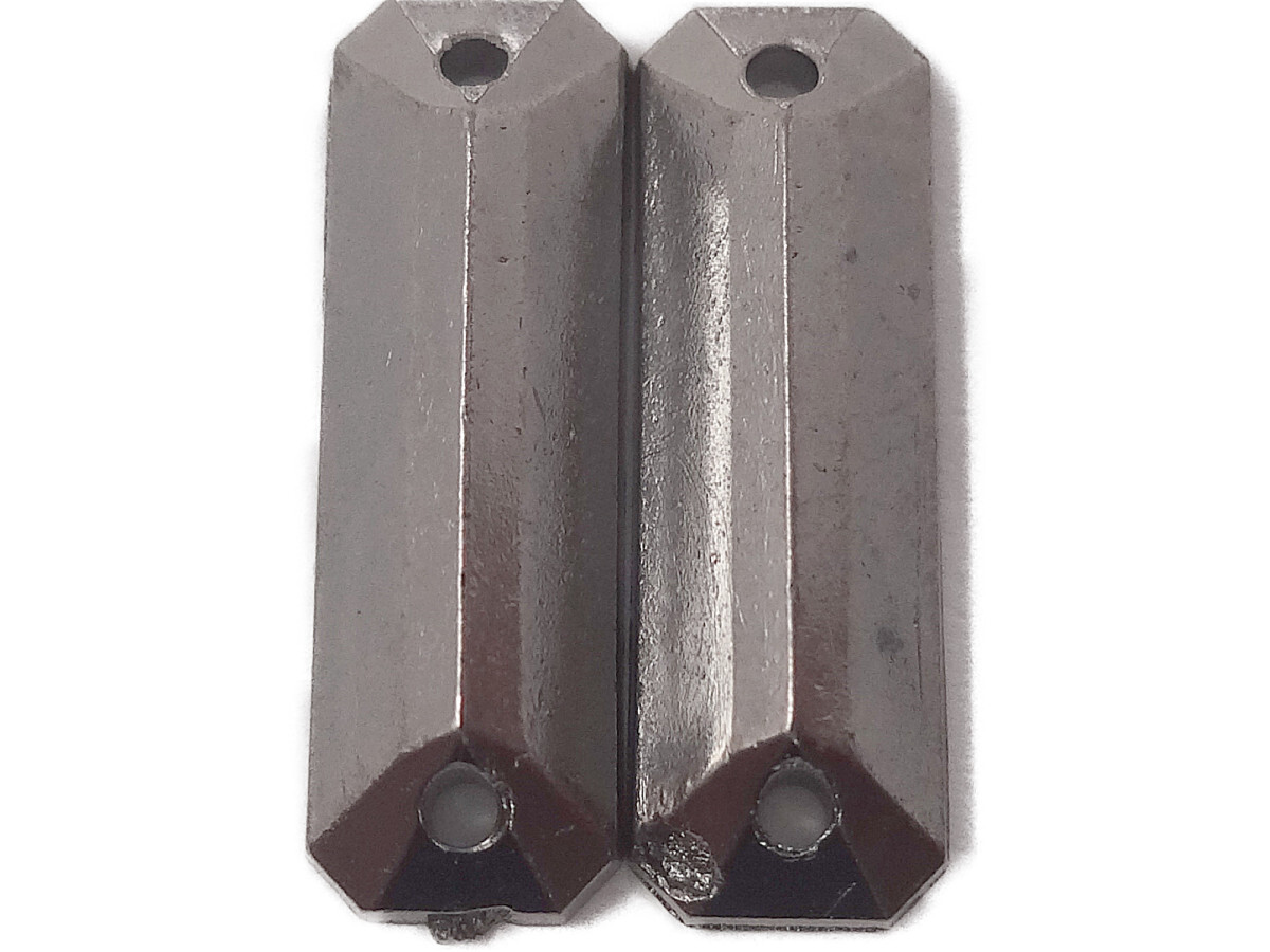 キラリ手芸部 No1460ビジュー パーツ 手芸用 ソーオン ストーン(アクリル)ブロンズ0.4×1.4cm_30個入り拍卖