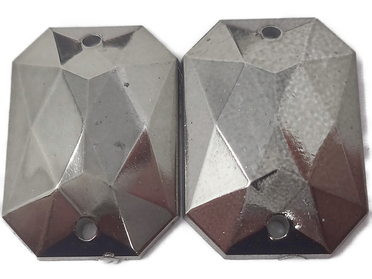 キラリ手芸部 No.3599ビジュー パーツ 手芸用 ソーオン ストーン(アクリル)銀色(シルバー)_1.3×1.8cm10個入り拍卖