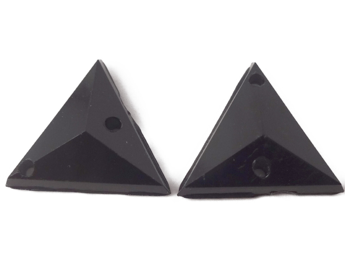 キラリ手芸部 No.826ビジュー パーツ 手芸用 ソーオン ストーン(アクリル)_黒色(ブラック)_三角形1.1×1.1cm_10個入り拍卖
