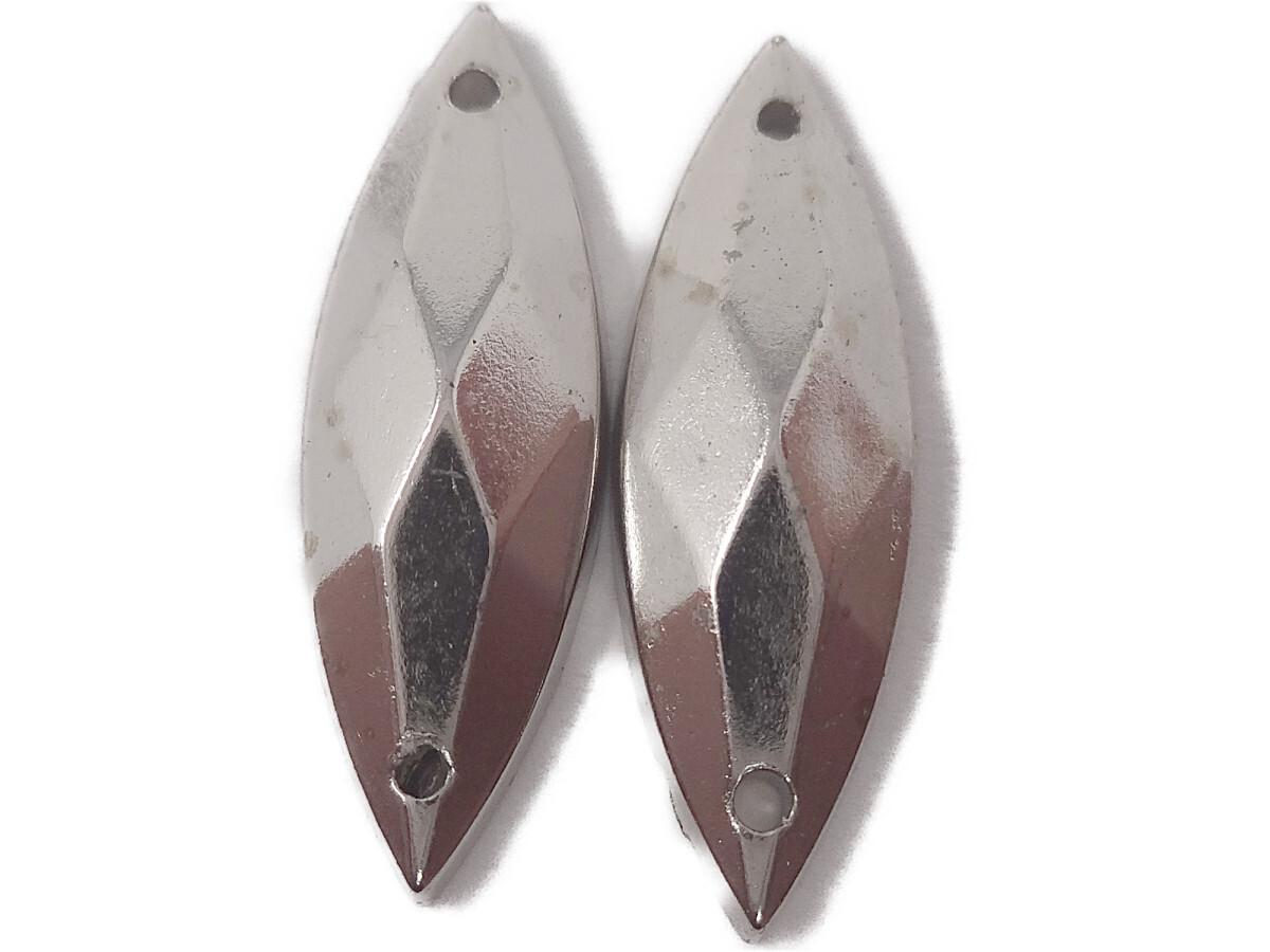 キラリ手芸部 No.2692ビジュー パーツ 手芸用 ソーオン ストーン(アクリル)銀色(シルバー)_0.7×2.0cm_12個入り拍卖