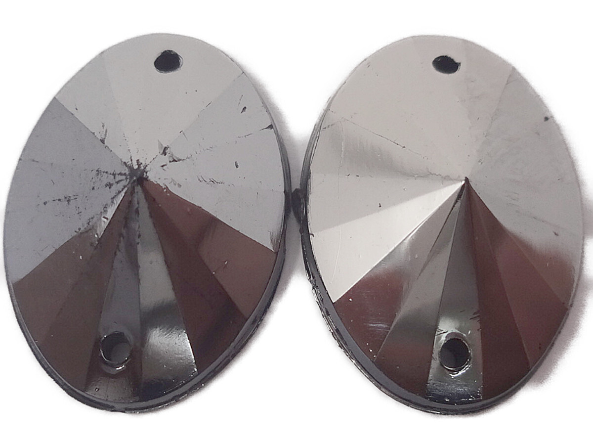 キラリ手芸部 No561ビジュー パーツ 手芸用 ソーオン ストーン(アクリル)銀色(シルバー)1.3×1.8cm_6個入り拍卖