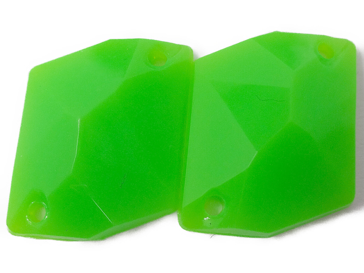 キラリ手芸部 No.2923ビジュー パーツ 手芸用 ソーオン ストーン(アクリル)黄緑色(グリーン)1.3×1.3cm_8個入り拍卖