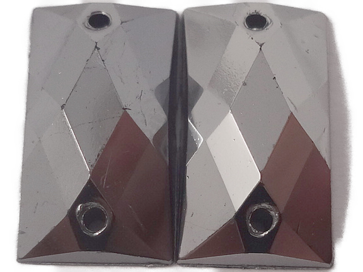 キラリ手芸部 No577ビジュー パーツ 手芸用 ソーオン ストーン(アクリル)銀色(シルバー)(四角)0.8×1.3cm_7個入り拍卖